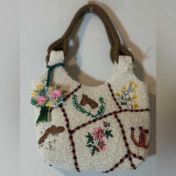 Western Horse Cowgirl Beaded Bag - Picture 2 of 6